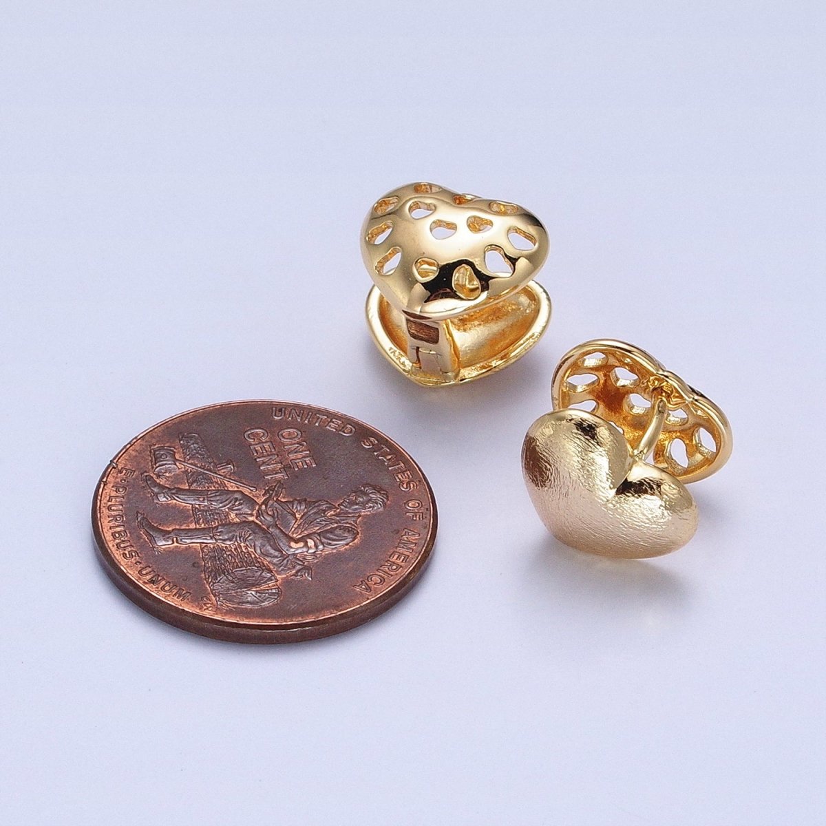 Gold Textured Heart Double Sided Valentine Filigree Huggie Earrings | AB387