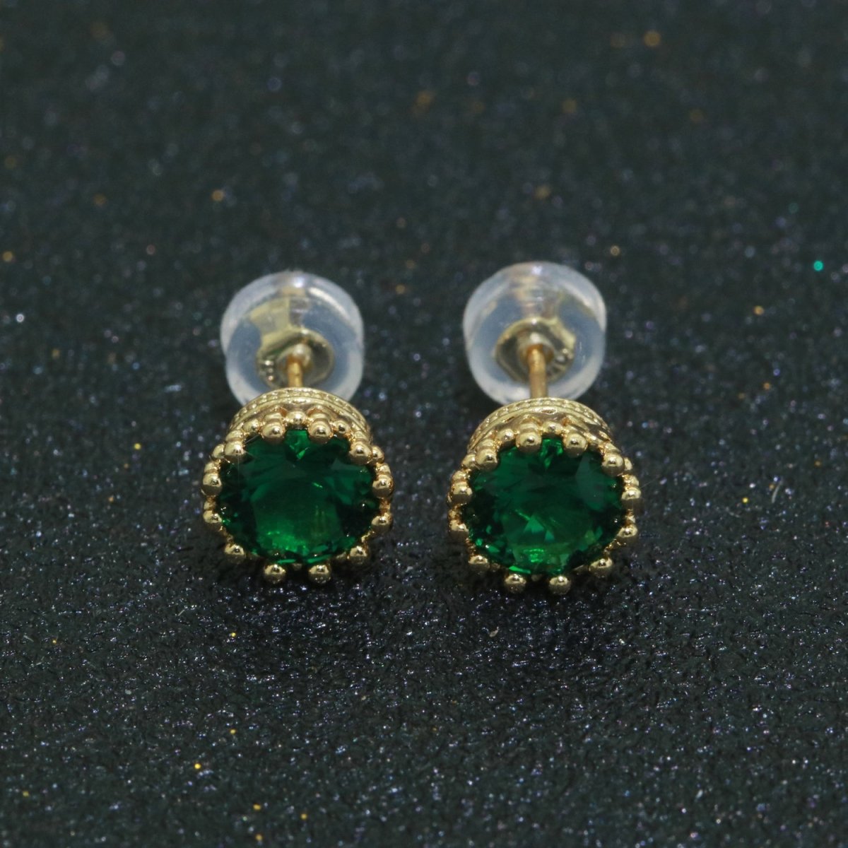 Green Emerald Stud Earring 18k Gold Filled Round Circle Stud Minimalist Earring T-061