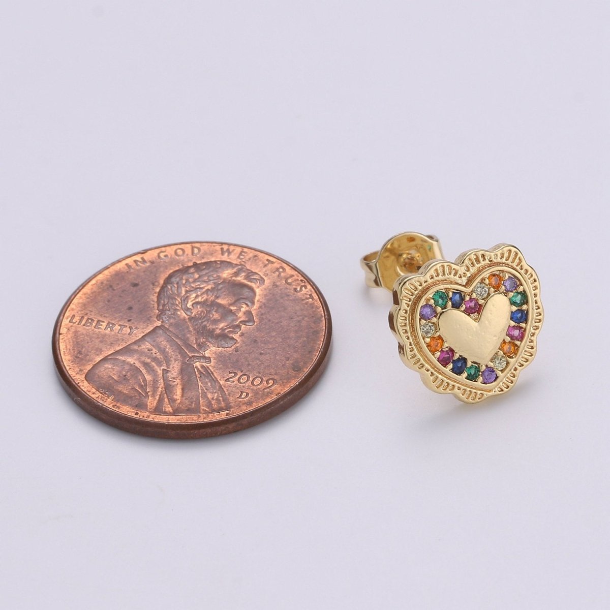 Heart Stud Earrings • Heart Earrings • Heart Jewelry • Dainty Gold Heart Earrings • Stud Earrings • Gift for Her • Cute Earrings Q-263