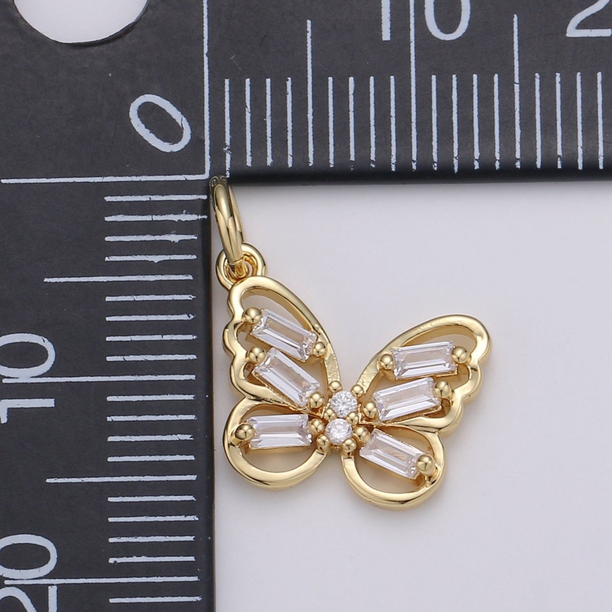 Mini 24k Gold Filled Butterfly Charm E-006
