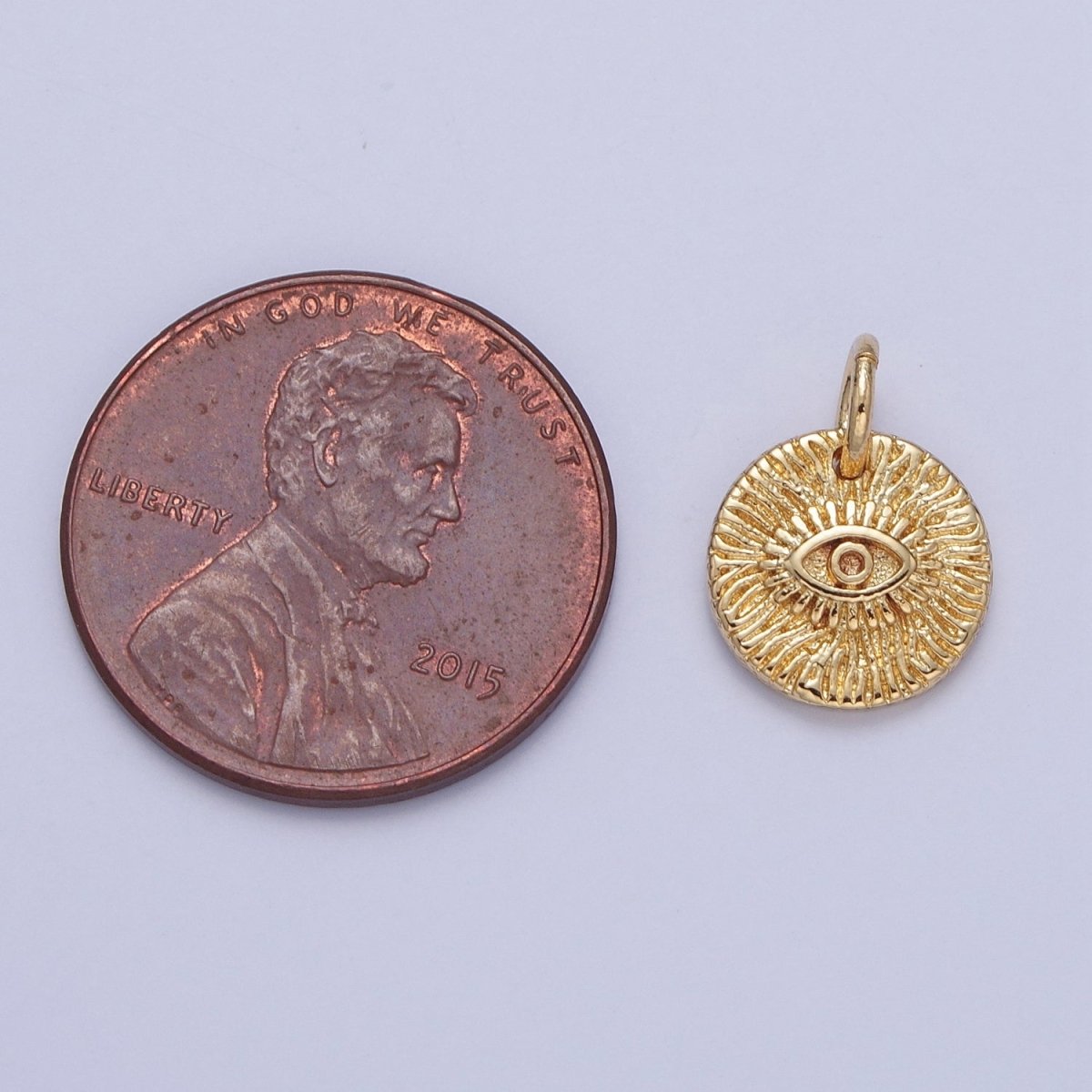 Mini Gold Evil Eye Charm Coin Disc Charm for Bracelet Necklace Earring Supply X-059