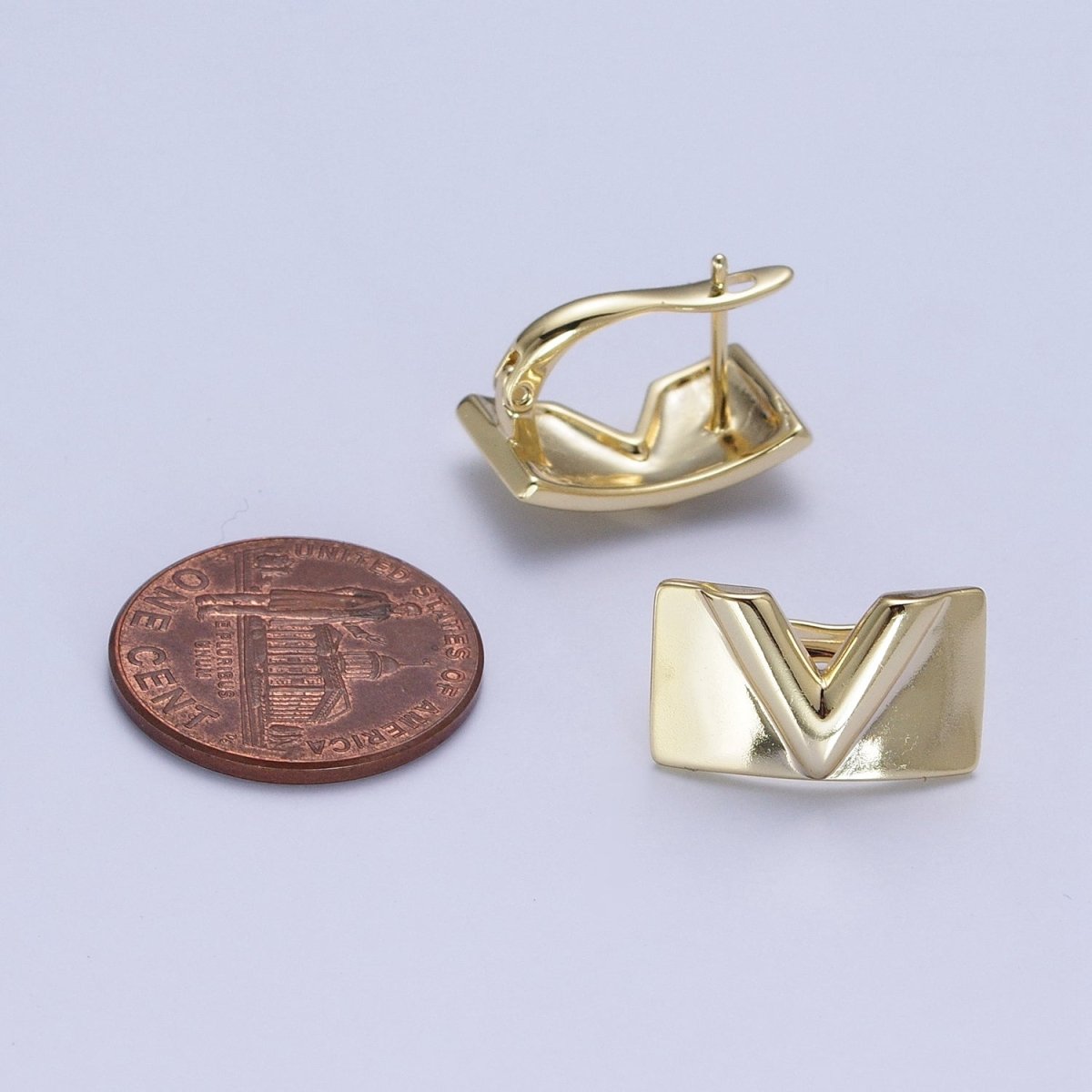 Minimalist Gold Filled V Arrow Wide Latch Lever Back Earrings T-137