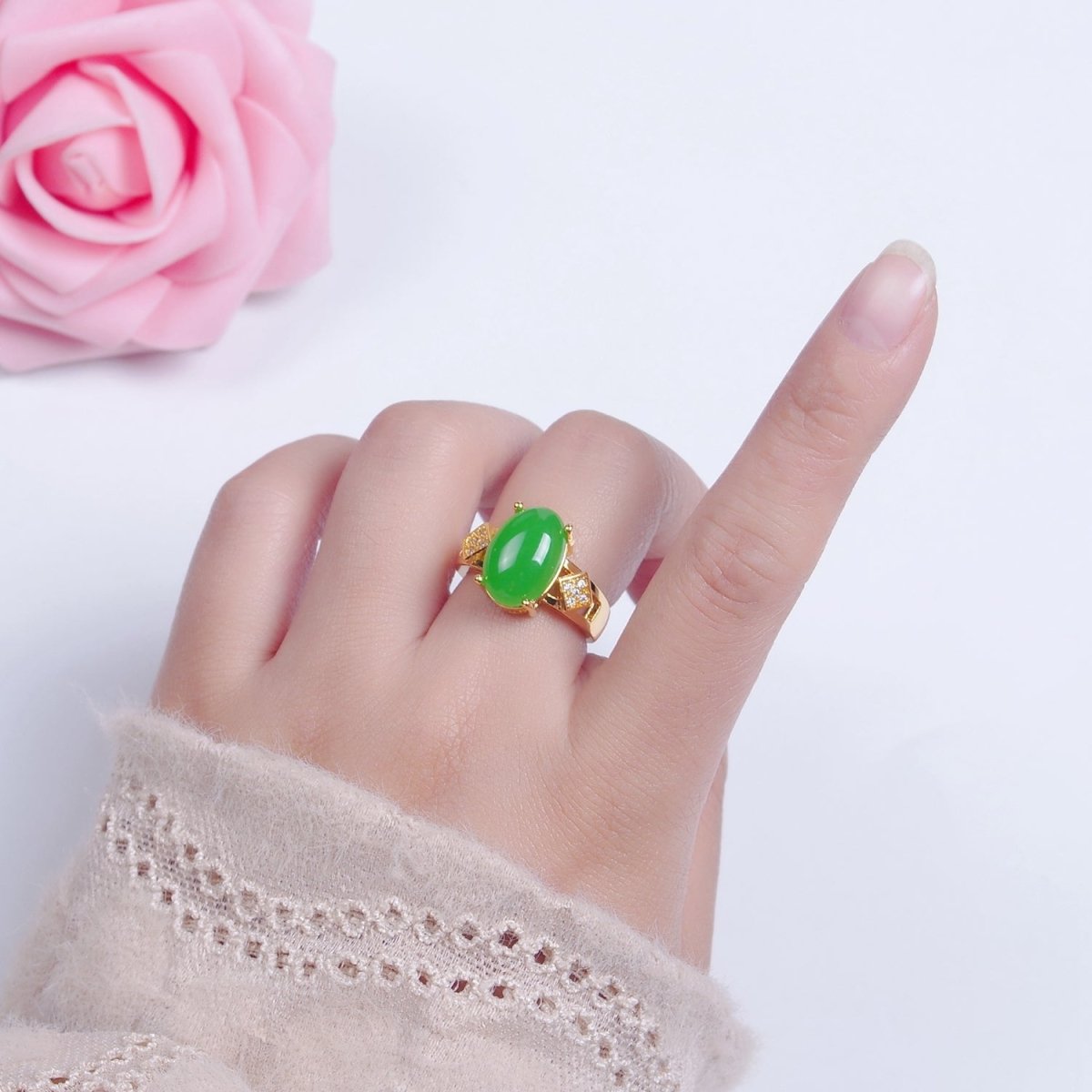 Minimalist Thick Band Micro Pave Rhombus with Oval Green Jade O-764