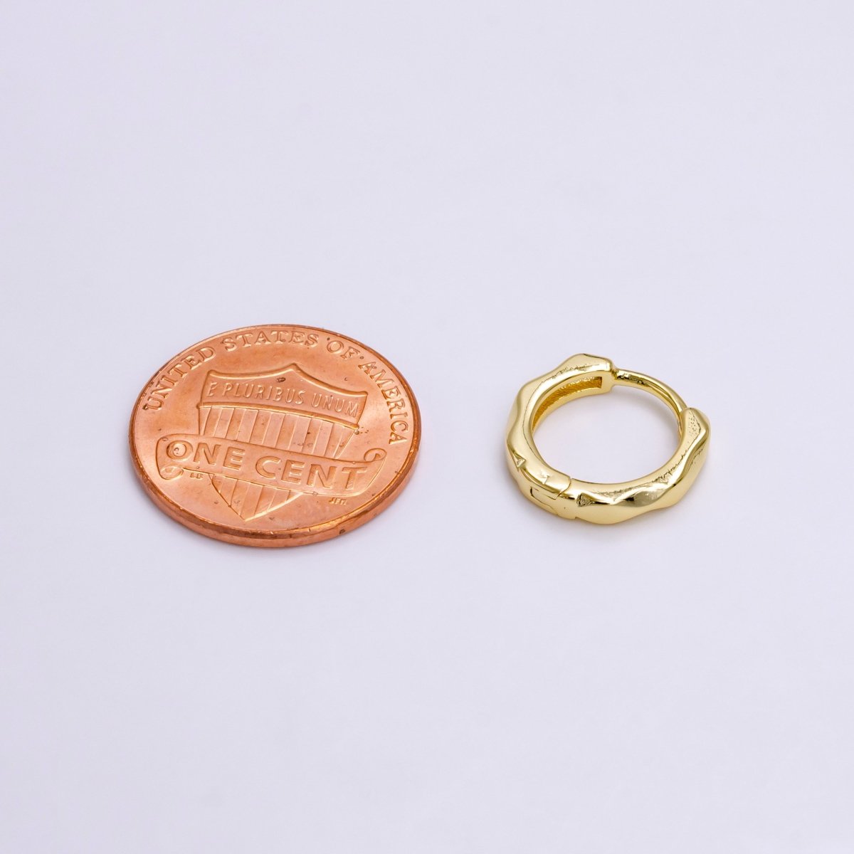 16K Gold Filled 13mm Geometric Wavy Huggie Earrings | AE766