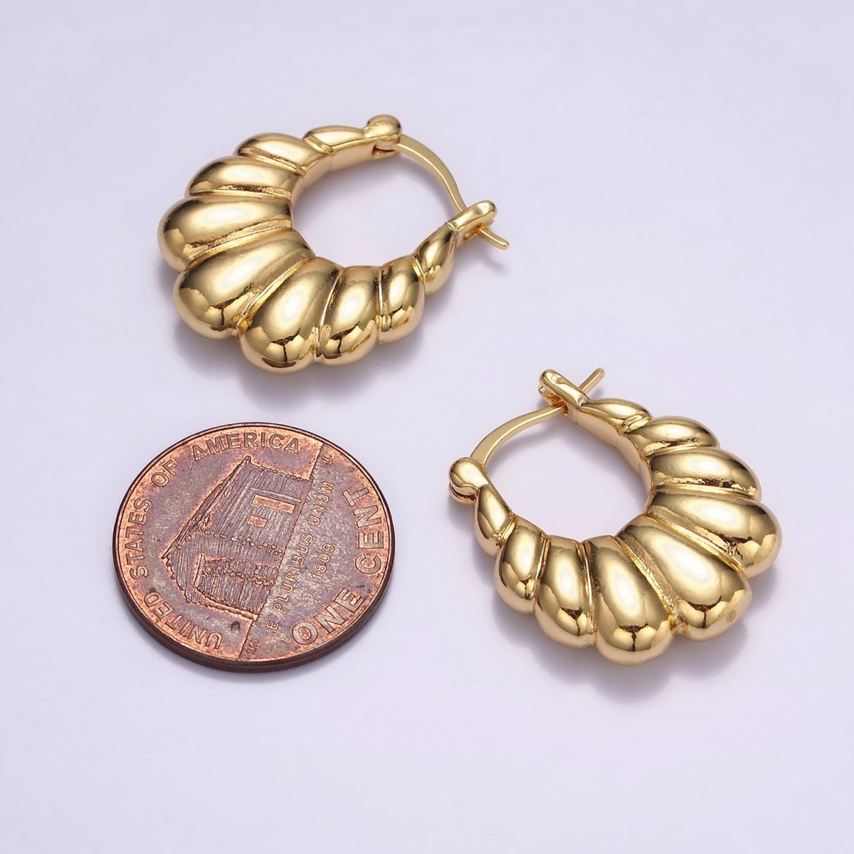 16K Gold Filled U-Shaped Puffed Croissant French Lock Latch Hoop Earrings | AE603