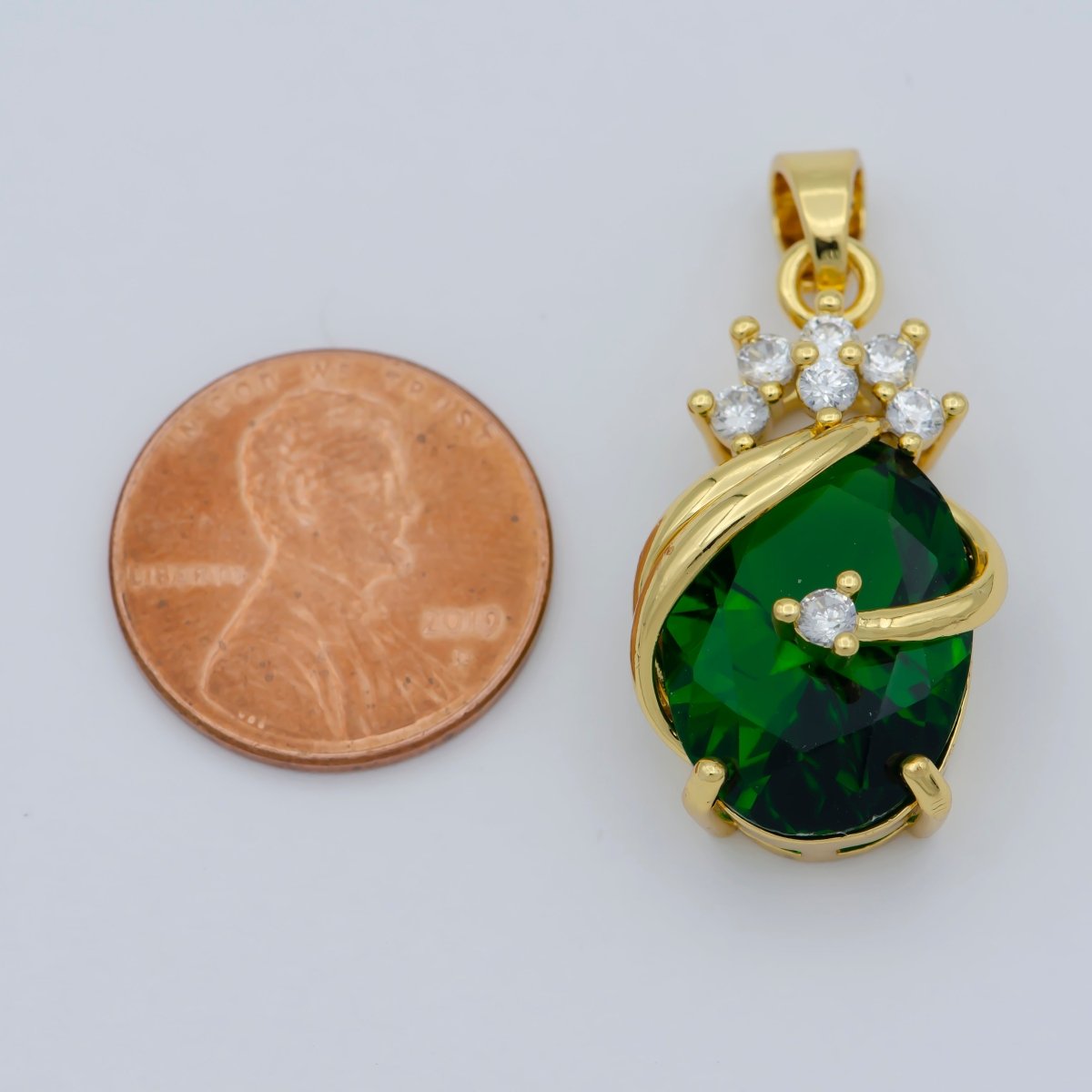 Pear Shape Emerald Pendant 24K Yellow Gold Filled Charm Necklace Green Emerald Necklace For Ladies, Layering May Birthstone Jewelry I-054