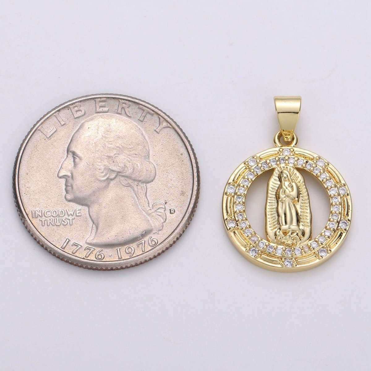 Round Gold Filled Hollow Virgin Mother Mary Pendant Catholic Baptism Micro Pave Lady Guadalupe Charm Medallion Religious Jewelry Craft I-700