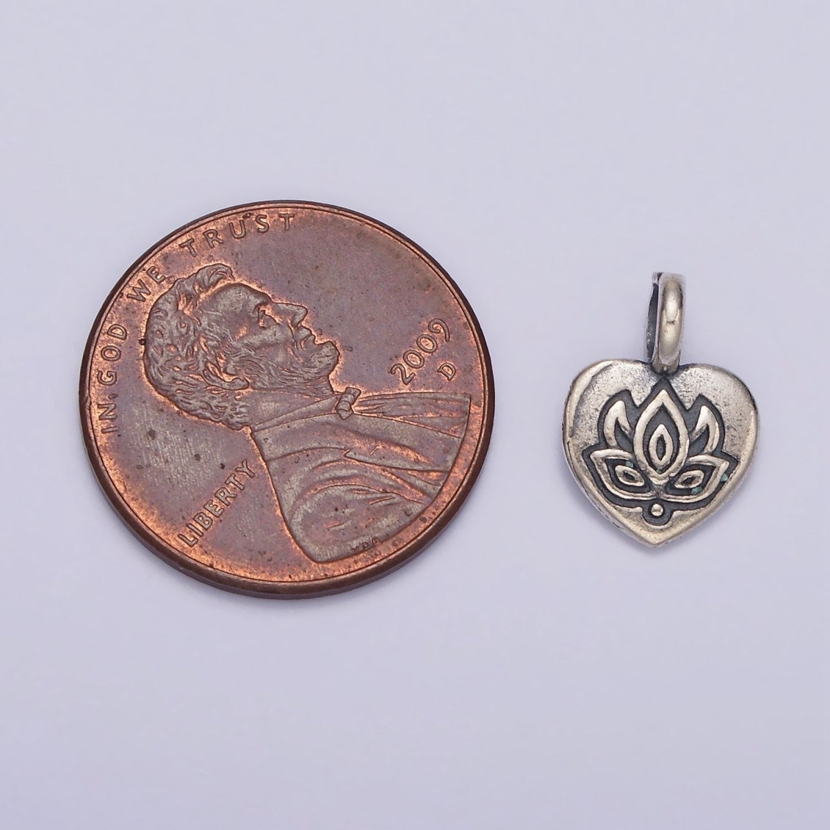 S925 Sterling Silver 13mm Flower Nature Mask Engraved Heart Charm | SL-357
