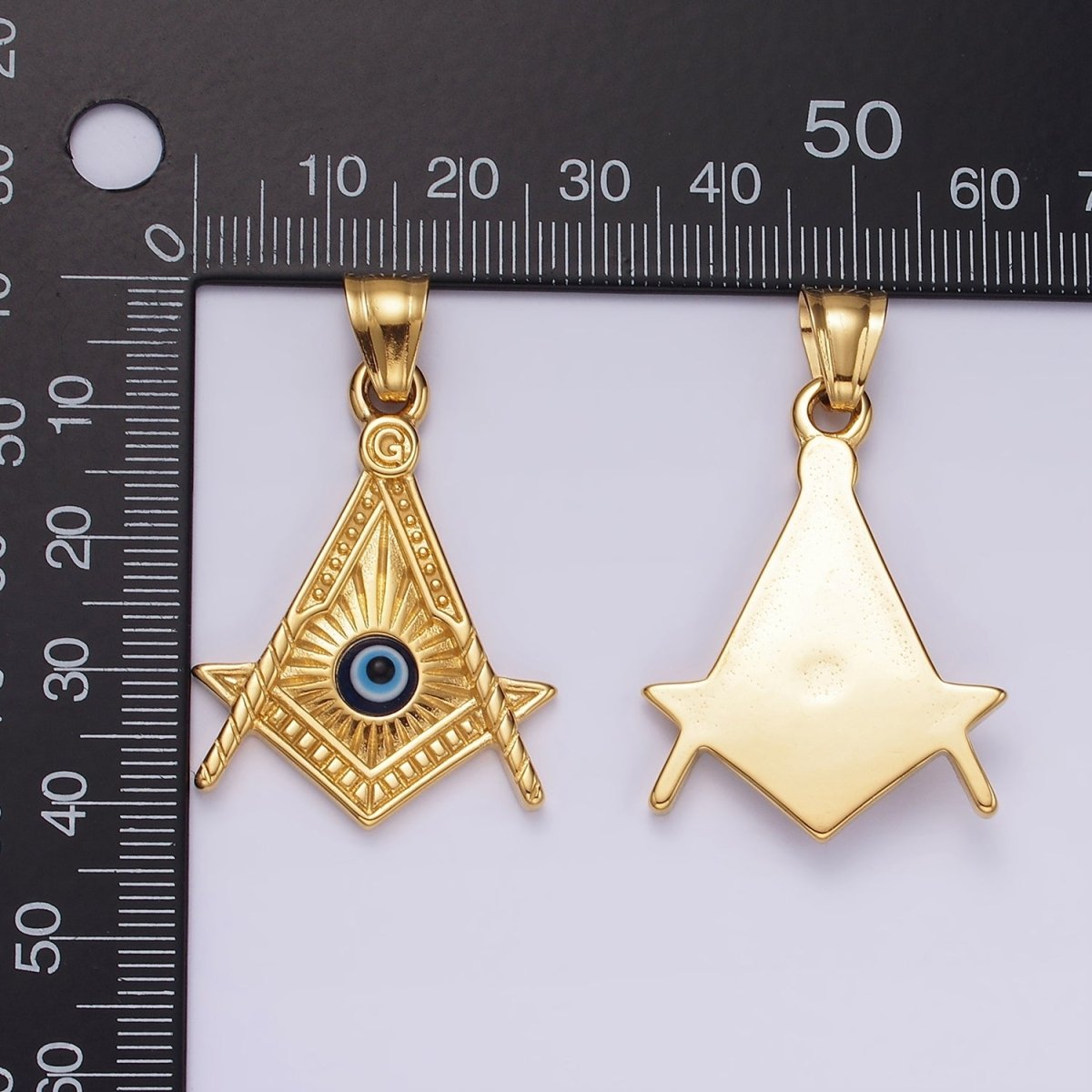 Stainless Steel 40mm Evil Eye Artisan Lined Point Arrow Pendant | P1065