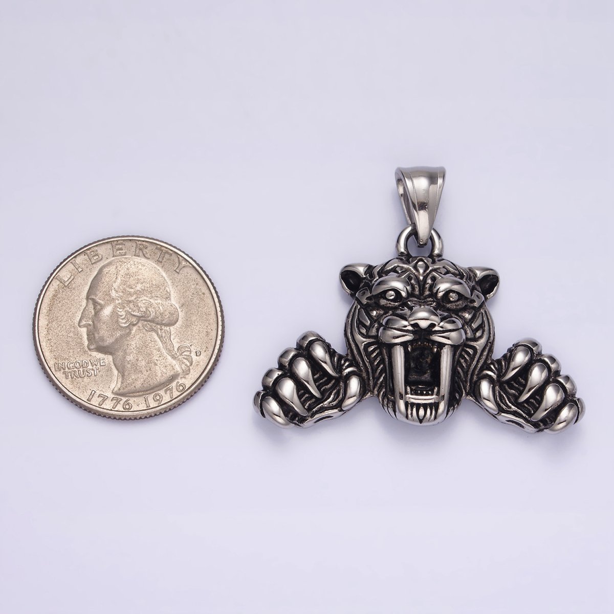 Stainless Steel 44mm Claws Panther Leopard Tiger Animal Pendant | P-828