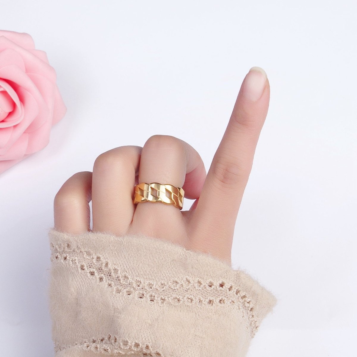 Stainless Steel Flat Curb Chain Link Ring in Gold & Silver | O-1765~O-1772