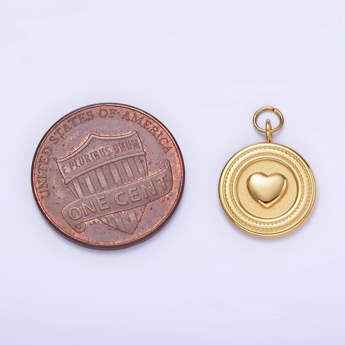 Stainless Steel Heart Minimalist Round Charm | P973