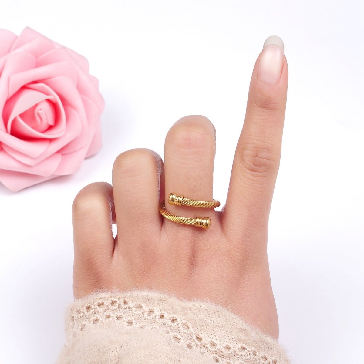 Stainless Steel Twisted Lined Band Minimalist Wrap Ring | O1286