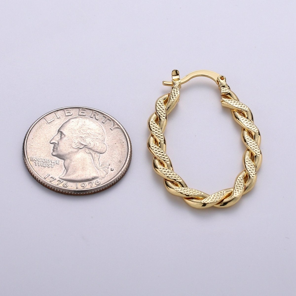 Thick Gold Oval Hoops Twisted Croissant Medium Trendy Hoop Earrings Gold Vermeil Earring Statement hoops fashion earrings for gift Q-236