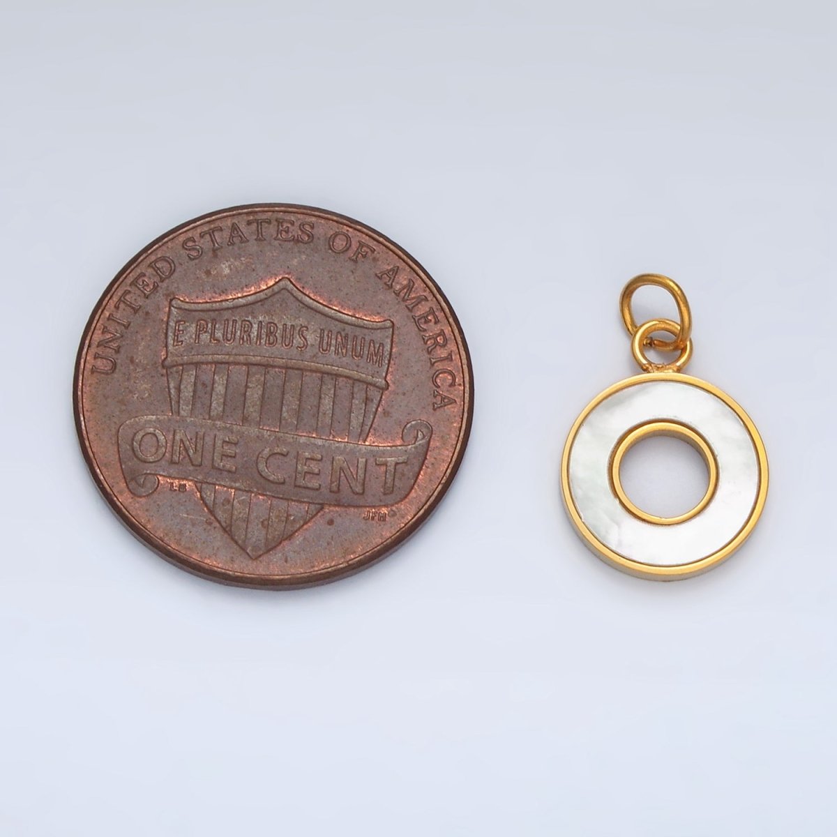 Stainless Steel Open Round Shell Pearl Charm | P1039