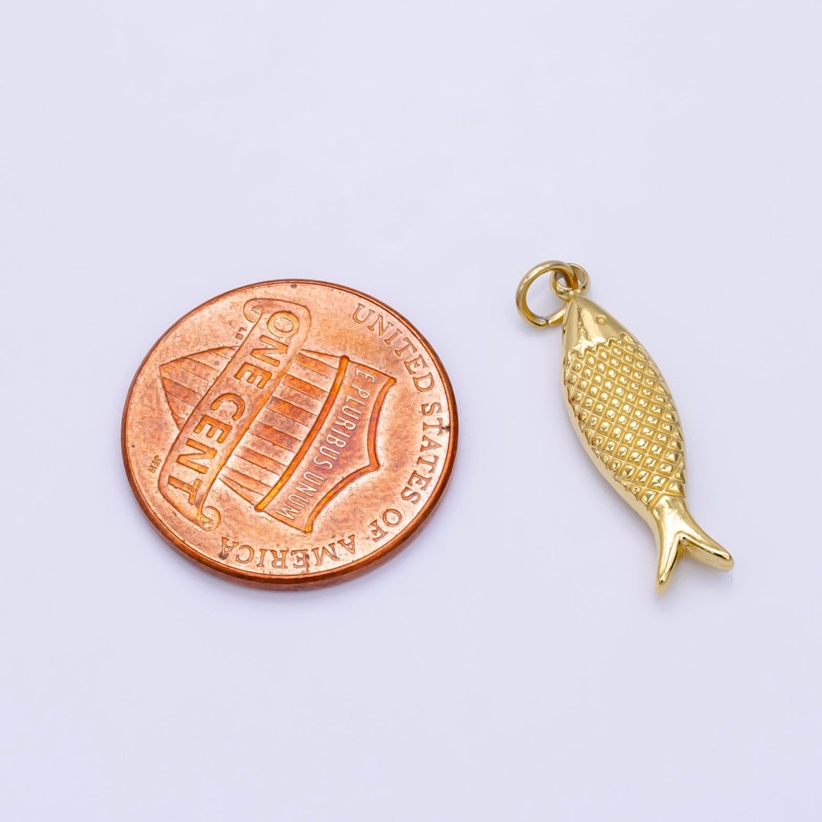 Stainless Steel Scaled Fish Animal Minimalist Charm | P1424