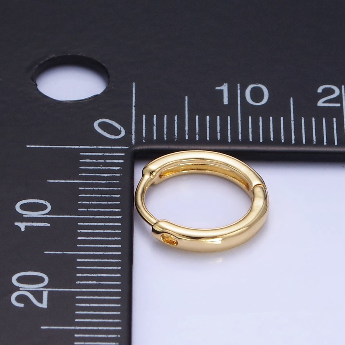 14K Gold Filled 13mm Minimalist Huggie Earrings | P505