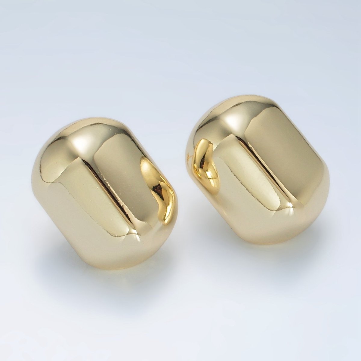 25mm Edged Oblong Lightweight Stud Earrings in Gold & Silver | AD682 AD683