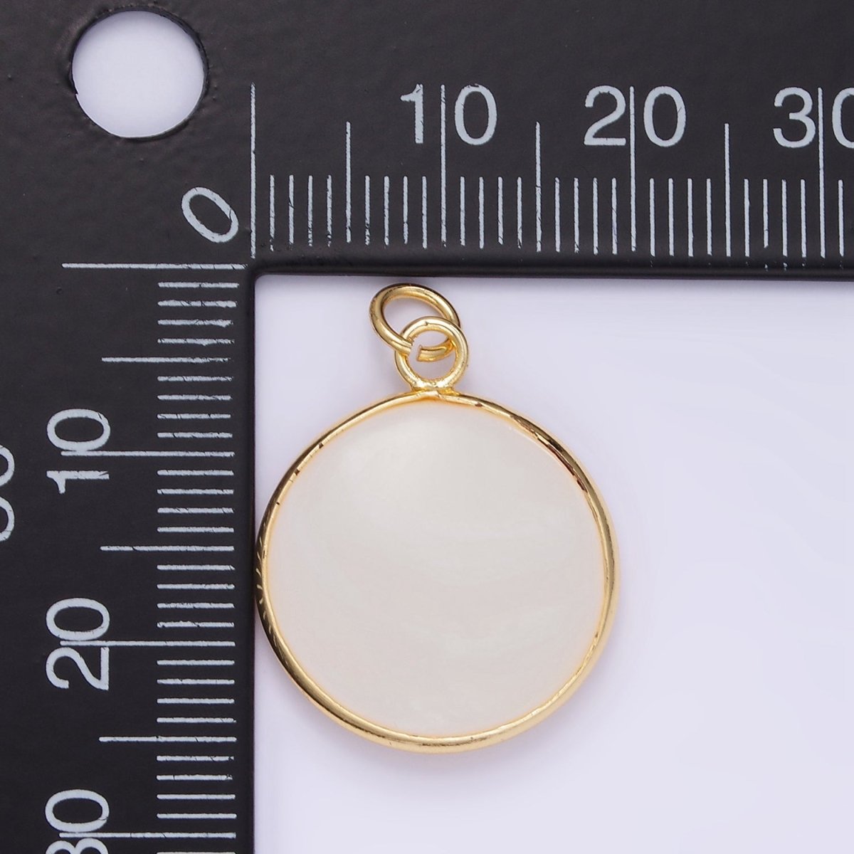 14K Gold Filled 25mm Shell Pearl Bezel Round Charm | D568
