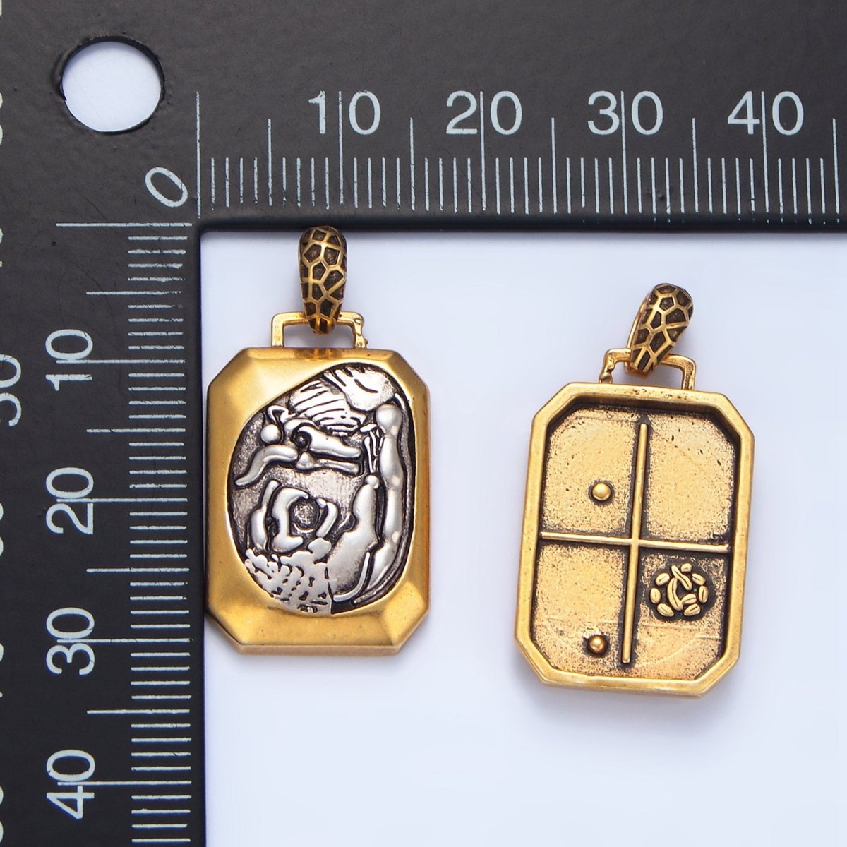 14K Gold Filled Bull Lion Animal Edged Rectangle Mixed Metal Pendant | AA125