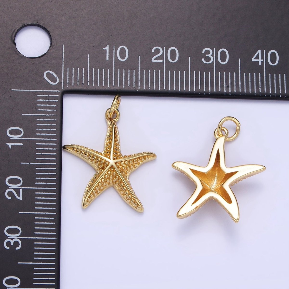 14K Gold Filled Dotted Textured Starfish Animal Charm | C491