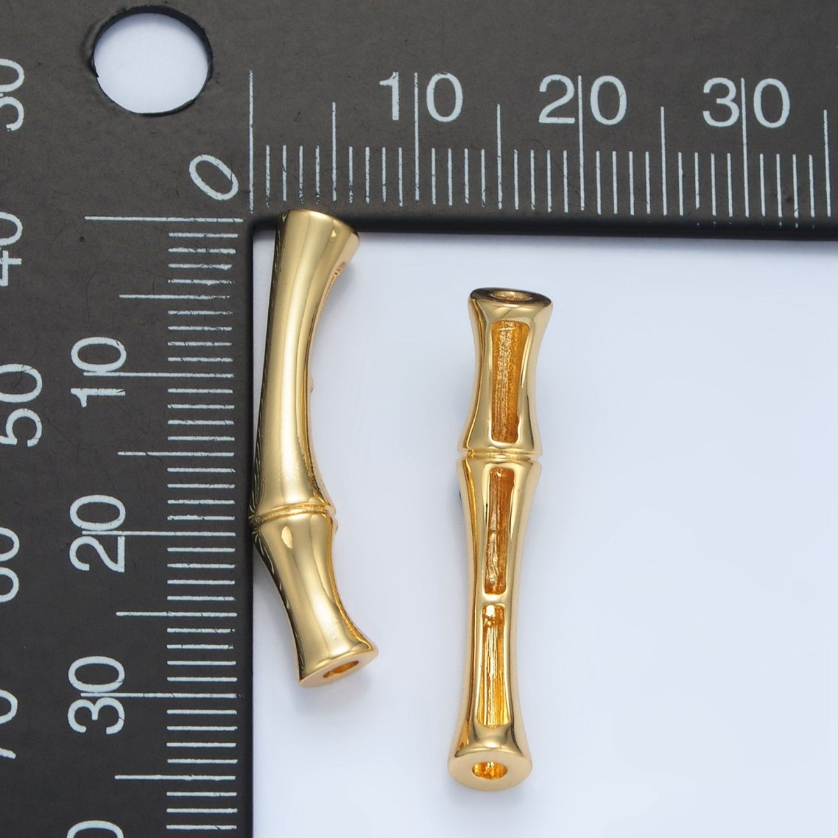 14K Gold Filled Minimalist Bamboo Plant Bead in Gold & Silver | B624