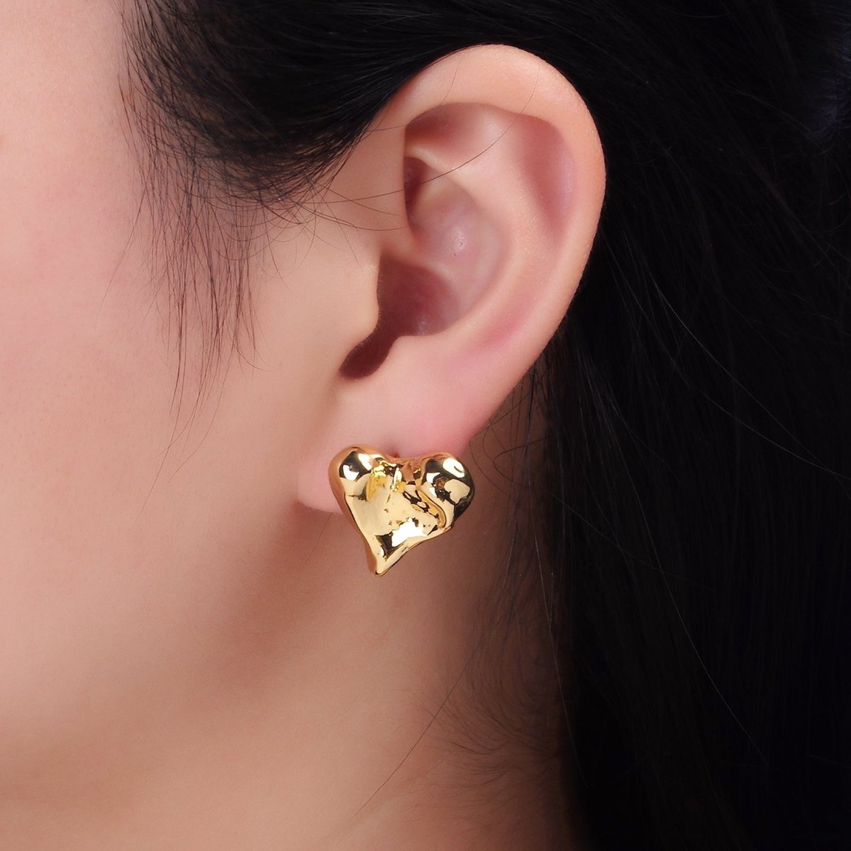 14K Gold Filled Molten Heart Stud Earrings | P142