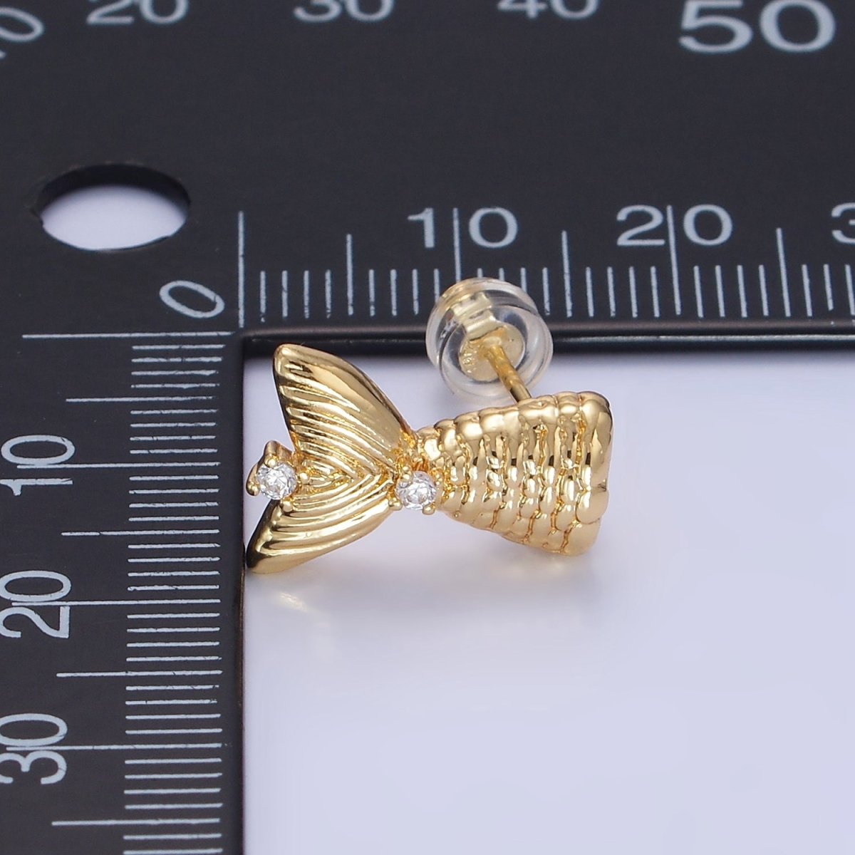 14K Gold Filled Textured Mermaid Fish Tail CZ Stud Earrings | Q231