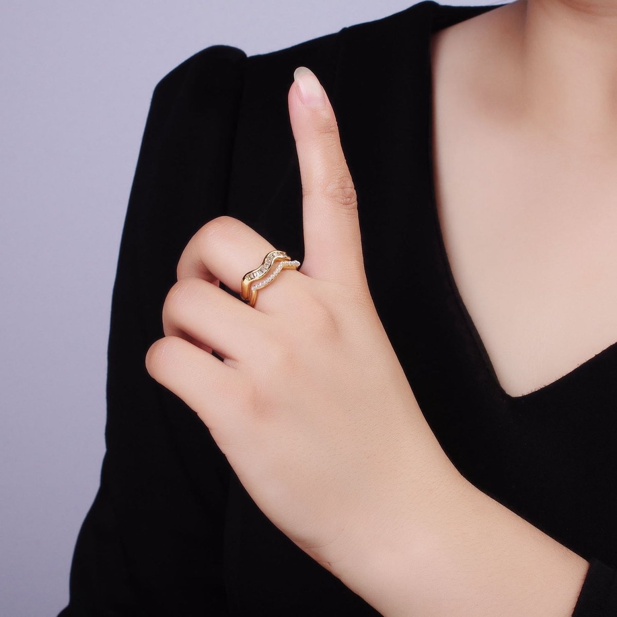 14K Gold Filled Wavy Baguette Pearl Double Band Ring | O094