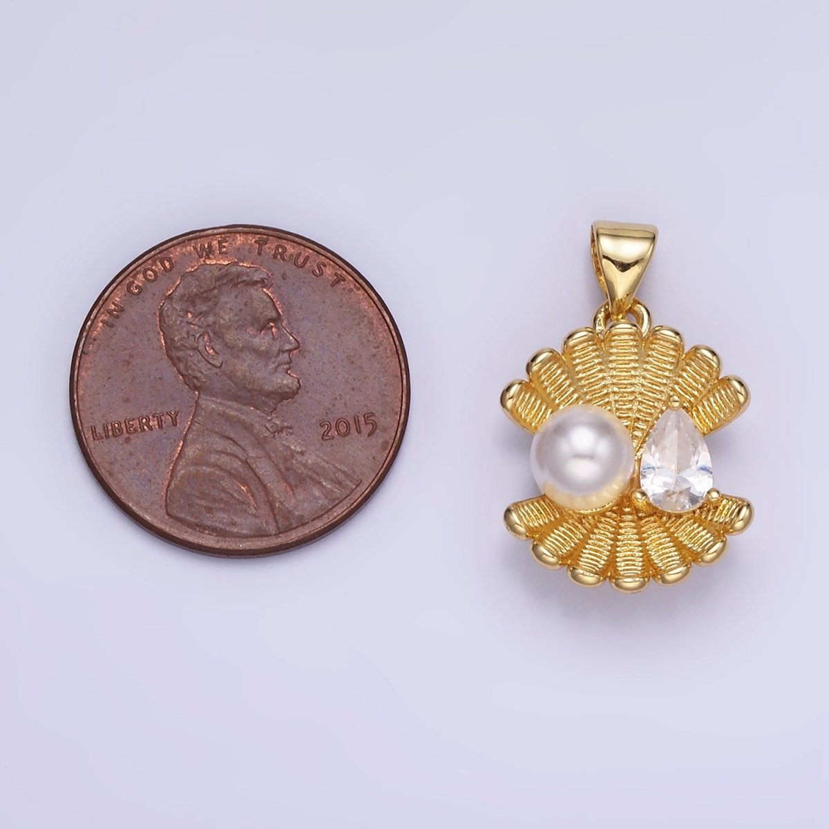 14K Gold Filled20mm Pearl Teardrop CZ Textured Clam Shell Pendant | AA1313