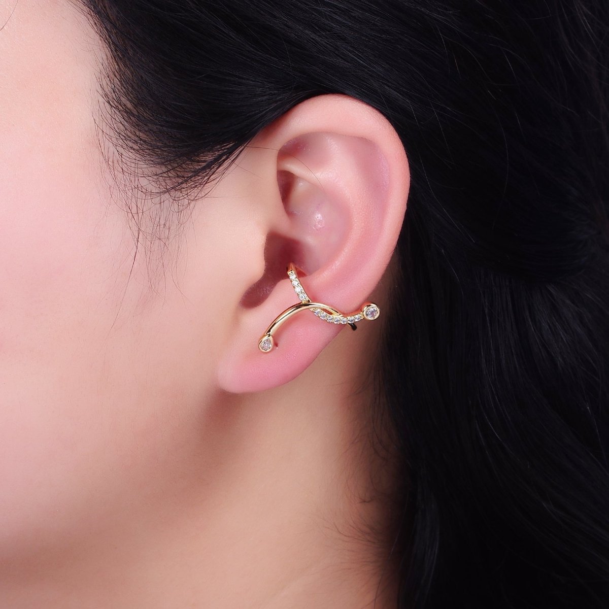 16K Gold Filled Micro Paved CZ Curved Band Ear Cuff Earrings | AI148