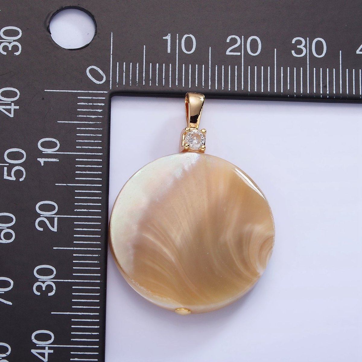 16K Gold Filled Peach White Shell Pearl Round CZ Pendant | P1576