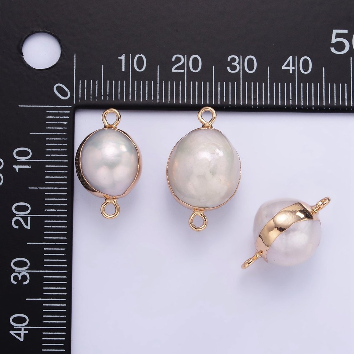 16K Gold Filled Round Freshwater Pearl Foil Bezel Connector | P1857