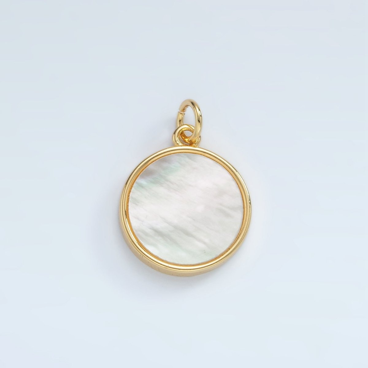 24K Gold Filled 10mm Shell Pearl Bezel Round Charm | AG929