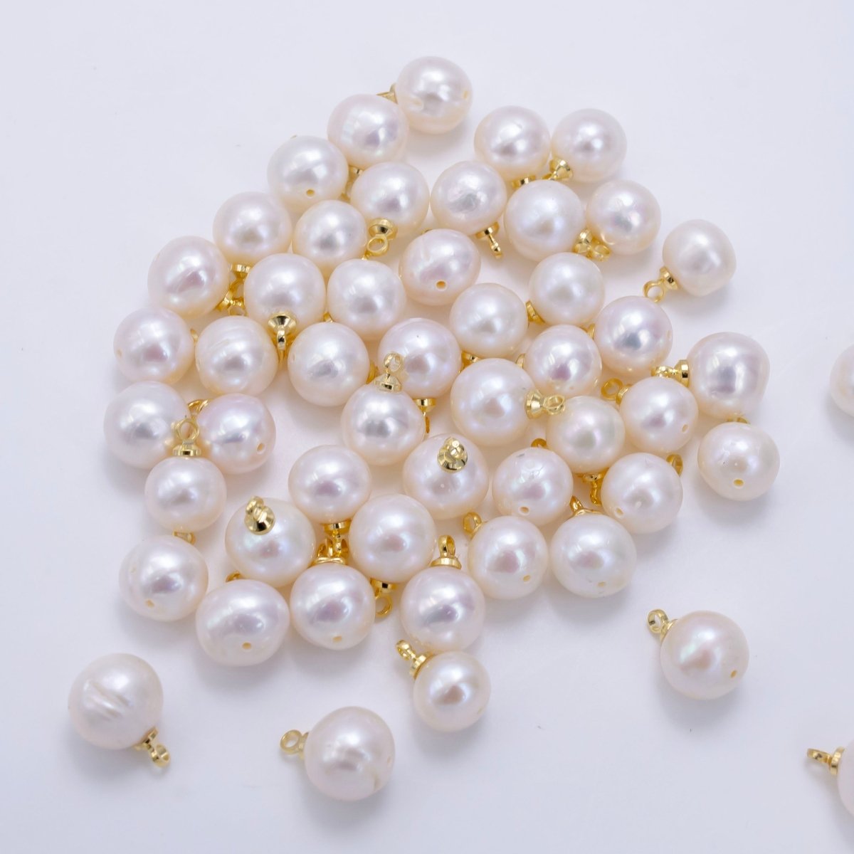24K Gold Filled 11mm White Freshwater Pearl Button Round Charm | P1882