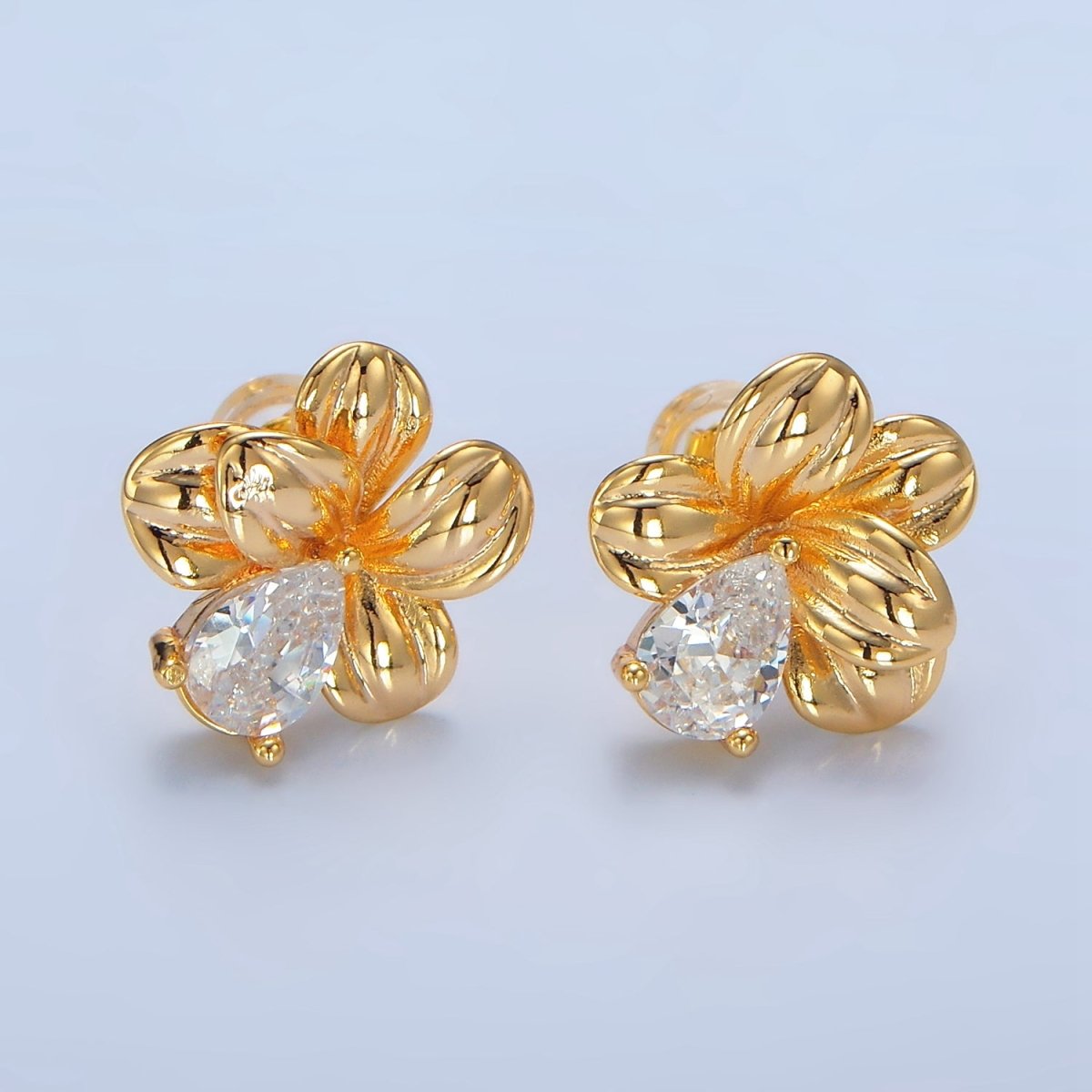 24K Gold Filled 14mm Clear CZ Teardrop Petal Flower Stud Earrings | P112