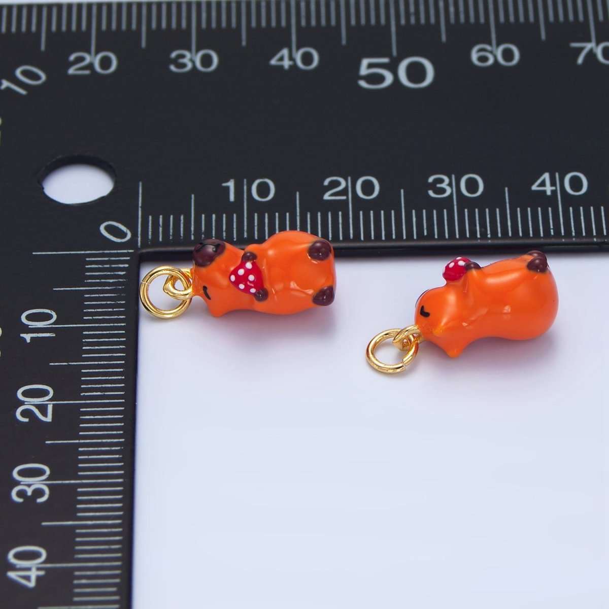 24K Gold Filled 15mm Glass Capybara with Mushroom Charm | X583