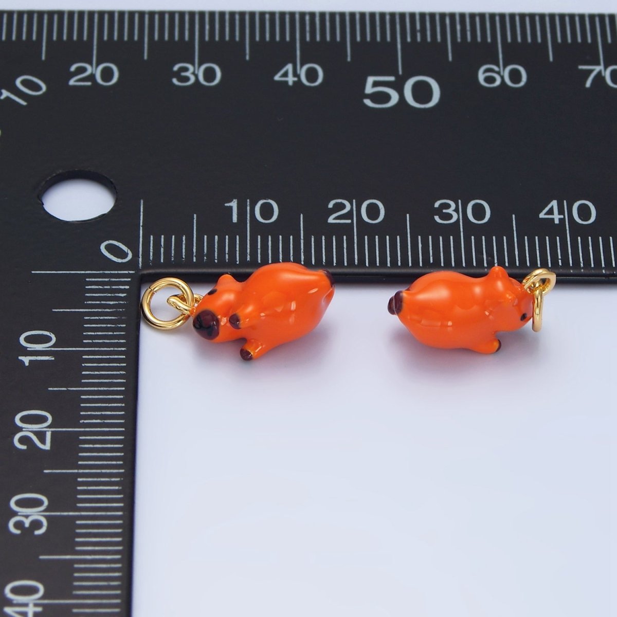 24K Gold Filled 15mm Glass Sitting Belly Flop Capybara Animal Charm | X580