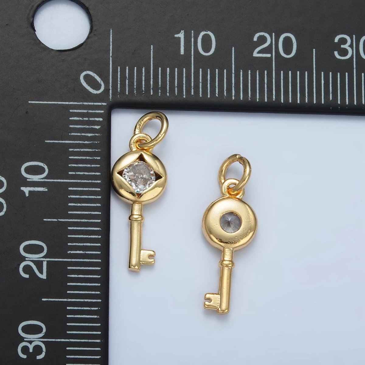 24K Gold Filled 20mm Clear CZ Rhombus Key Lock Mini Charm | E114