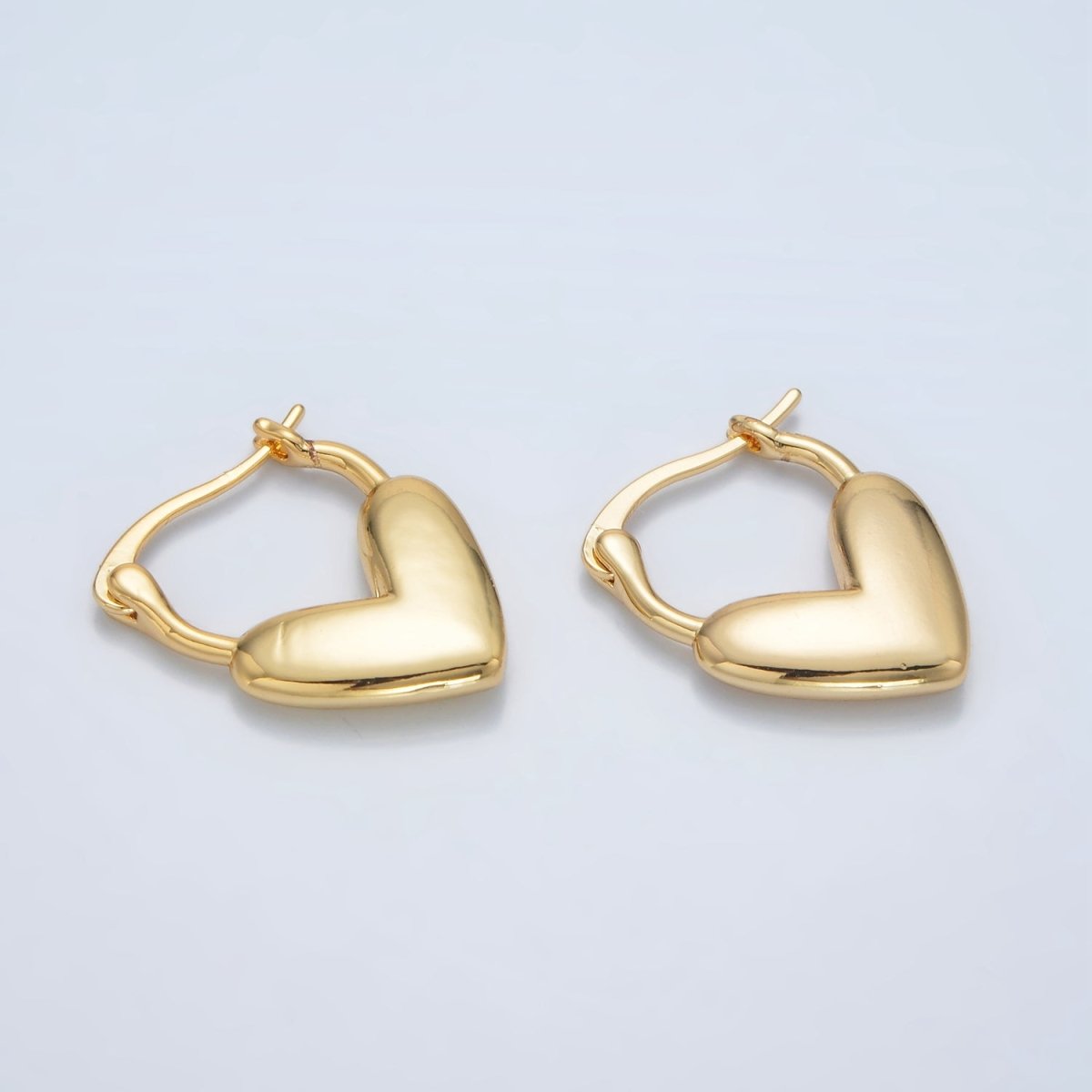 24K Gold Filled 20mm Minimalist Heart Latch Hoop Earrings | AB1242