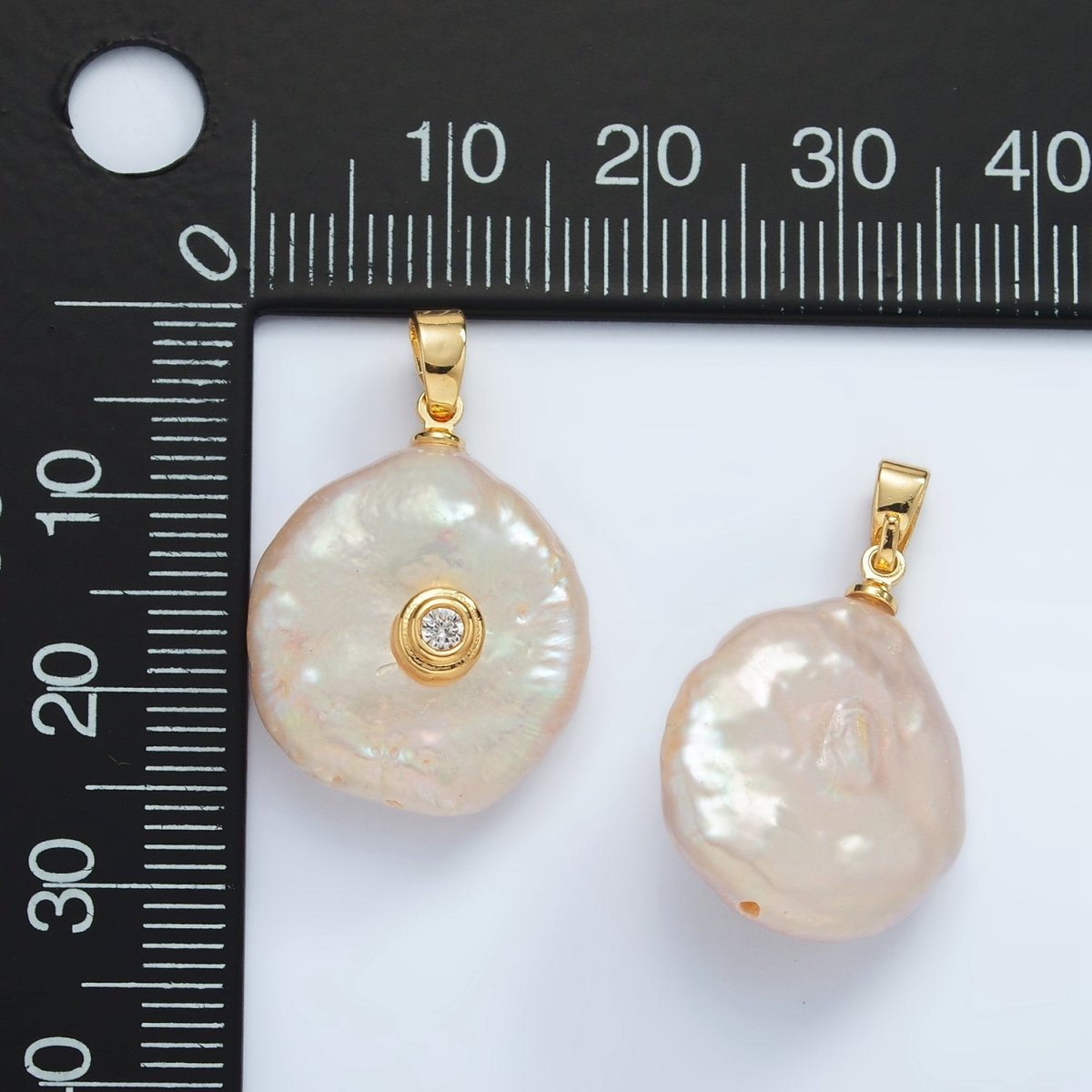 24K Gold Filled 25mm Clear CZ Freshwater Pearl Pendant | P1758