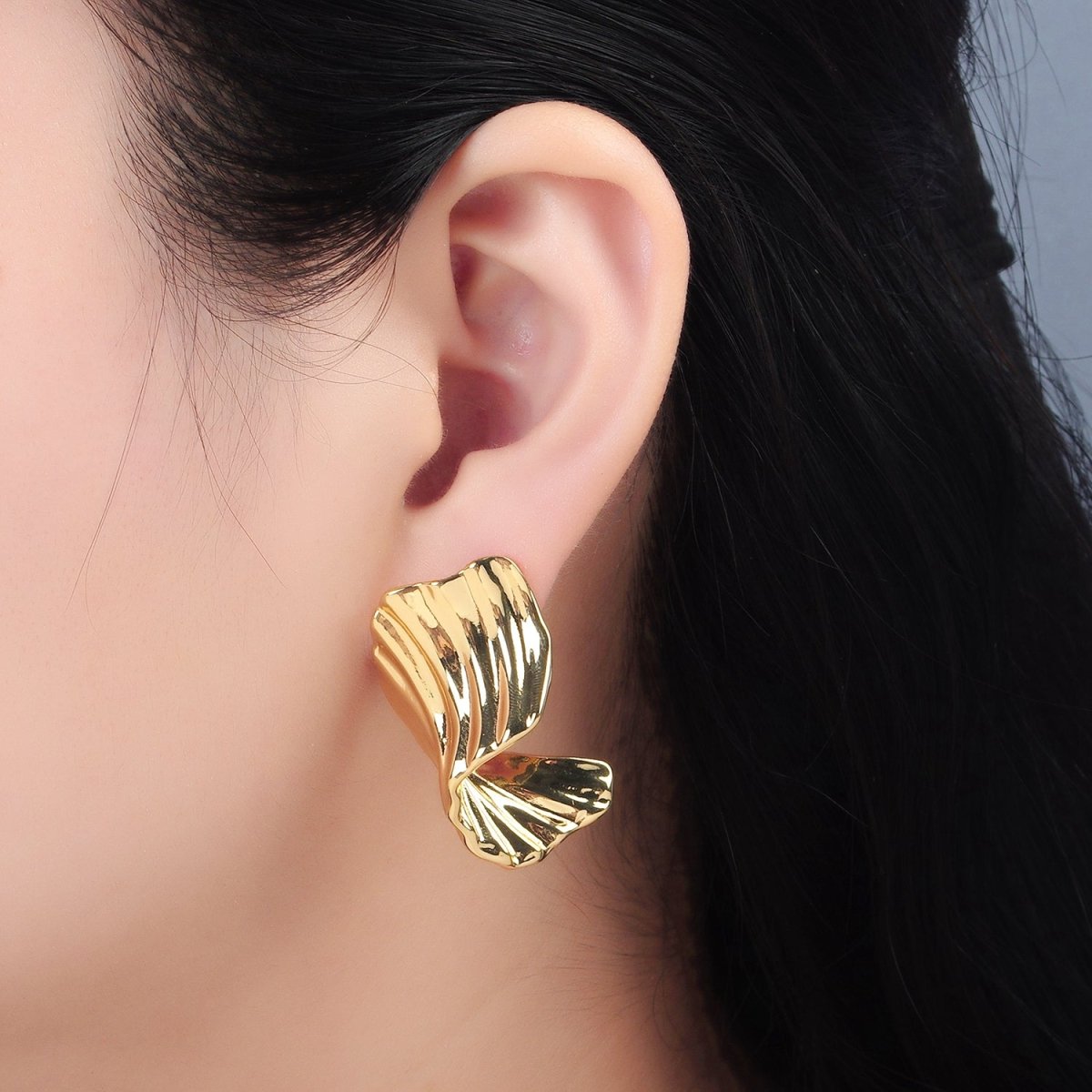 24K Gold Filled 35mm Geometric Curled Foil Stud Earrings | AD659