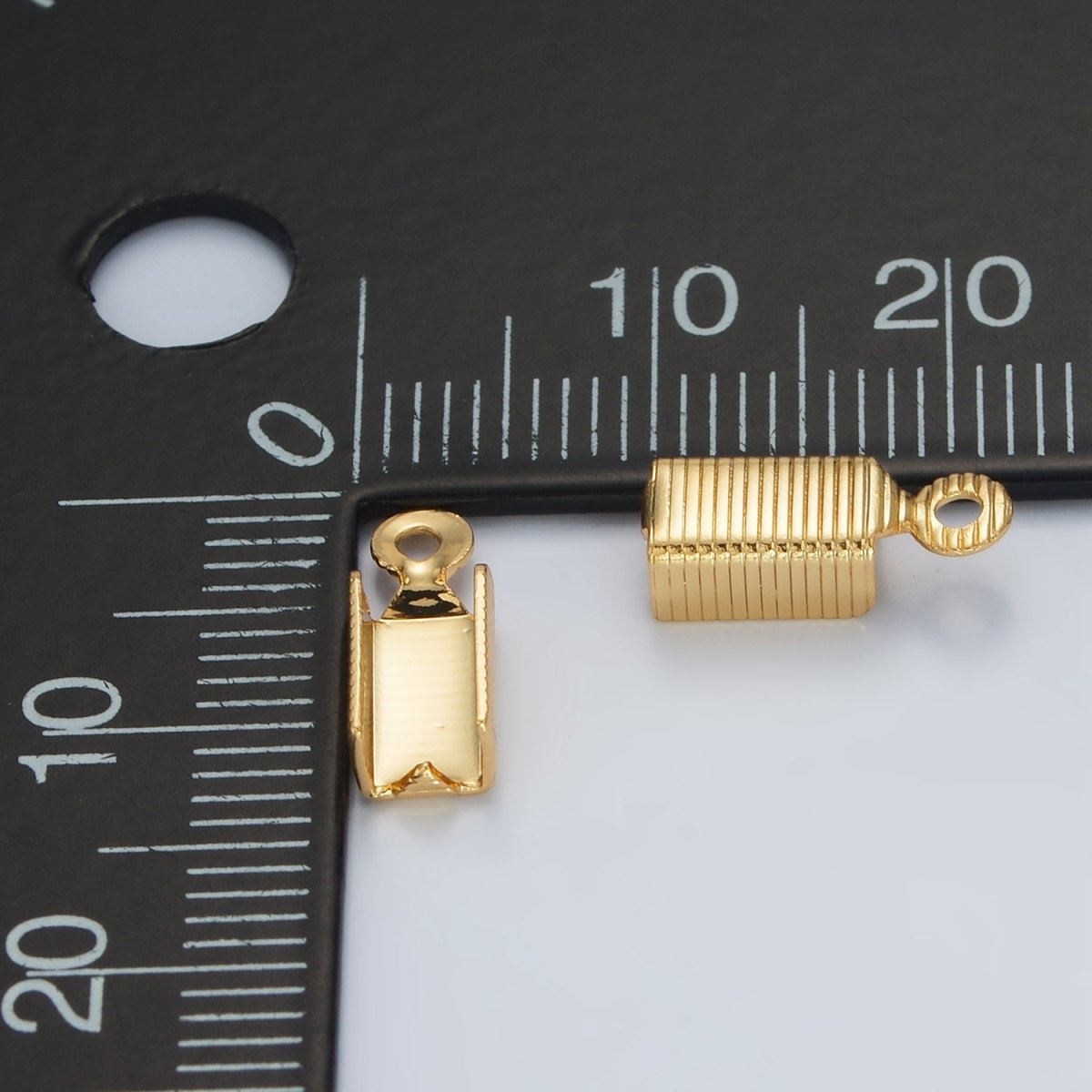 24K Gold Filled 4.5mm Lined Textured Fold Over Cord Crimp Findings | Z865