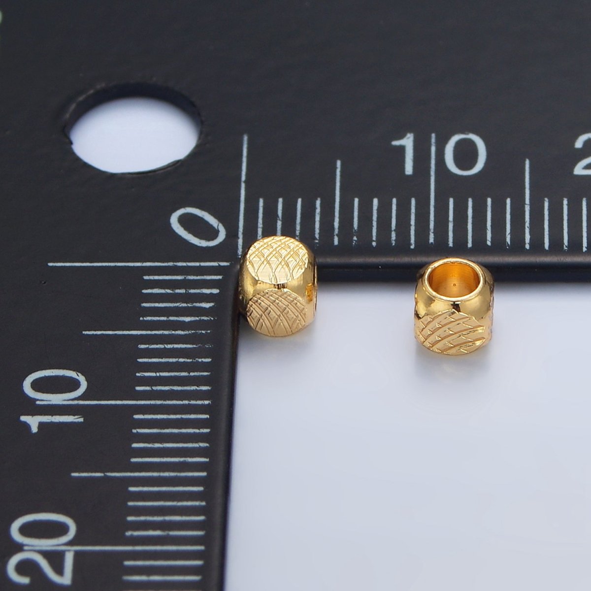 24K Gold Filled 4mm Multiple Curved Lined Square Bead | B189