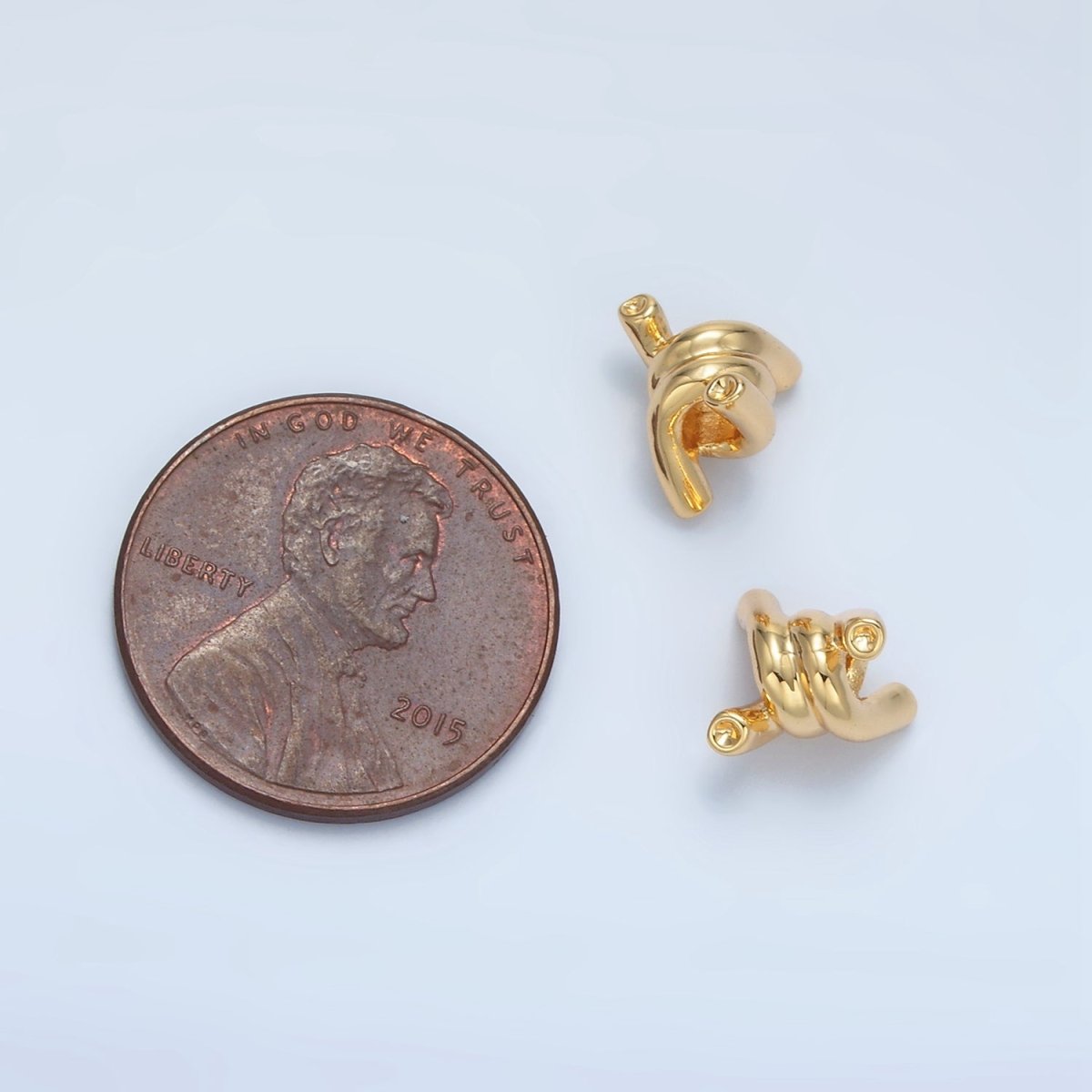 24K Gold Filled 8mm Knot Tied Geometric Bead | B906