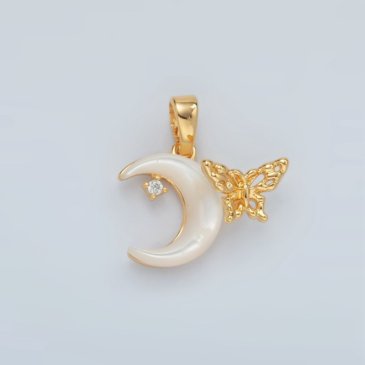 24K Gold Filled Butterfly Celestial Crescent Moon Shell Pearl Pendant | H691