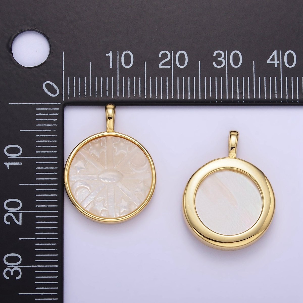 24K Gold Filled Celestial Star Crescent Moon Shell Pearl Bezel Pendant | AA1355
