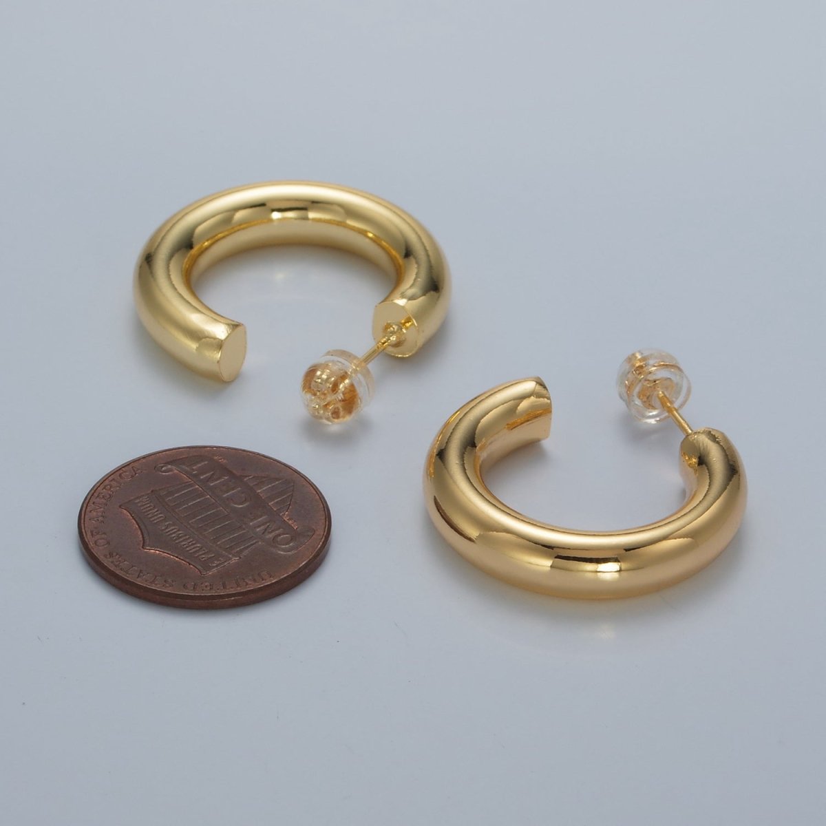 24K Gold Filled 25mm Chubby Minimalist C-Shaped Hoop Earrings | AD644