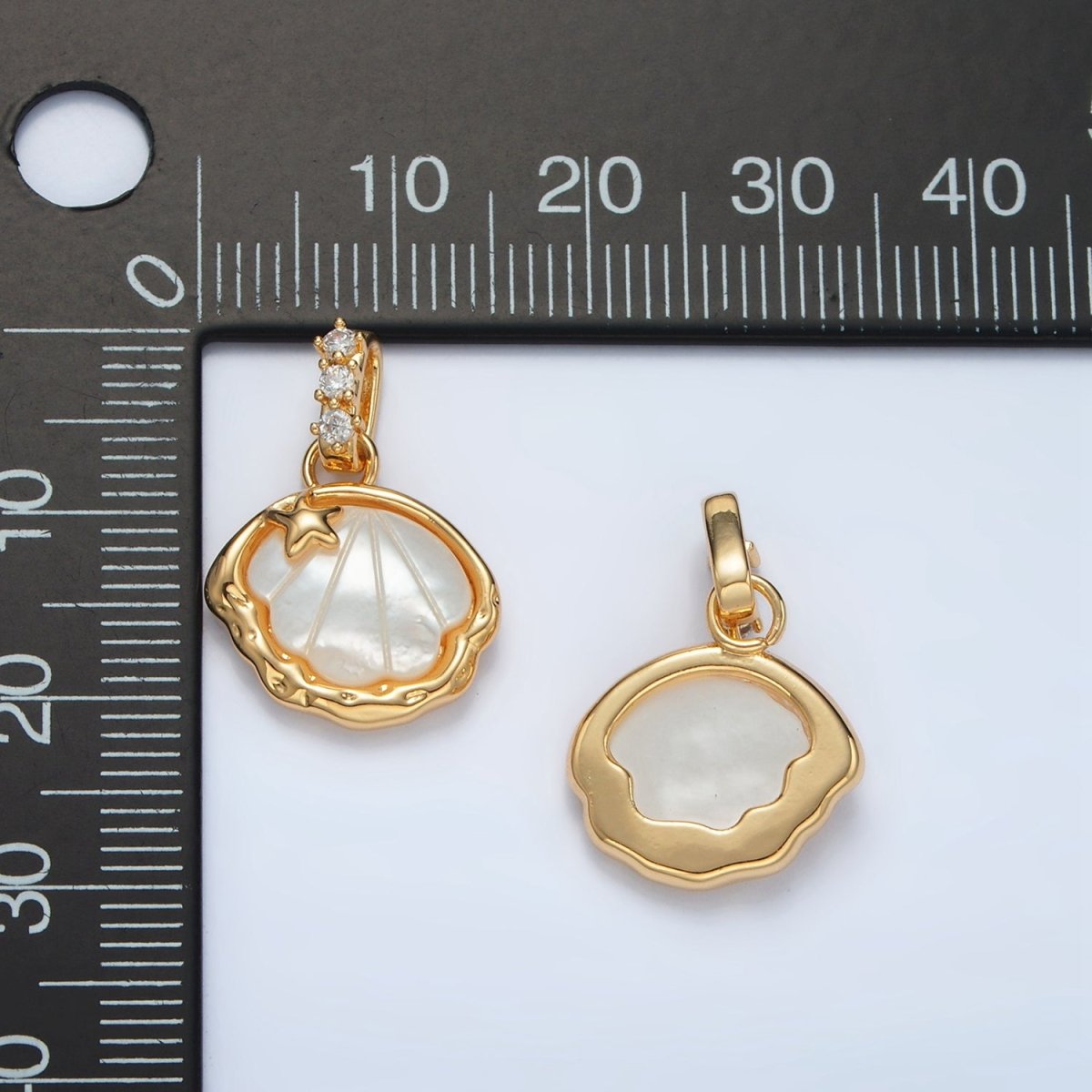 24K Gold Filled Clam Sea Shell Pearl Bezel Micro Paved CZ Pendant | AA1514