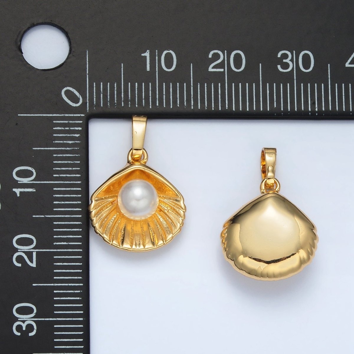 24K Gold Filled Clam Sea Shell Pearl Pendant | AA1393